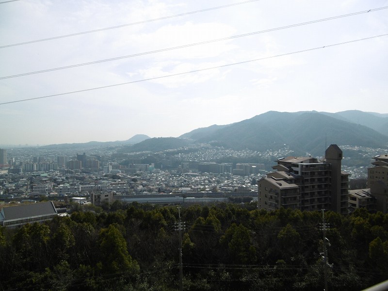 ��ˎs�A�}���V�����A���r�X�^��˃��E���]���A��ˉw�E�ʐ^3