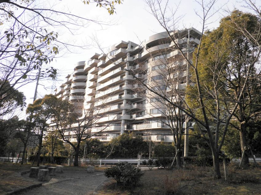 ��ˎs�A�}���V�����A���r�X�^��˃��E���]���A��ˉw�E�ʐ^3