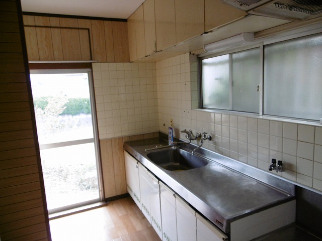 ��ˎs�ʐ������J�A�ˌ��āA�݉ƁE�ʐ^1